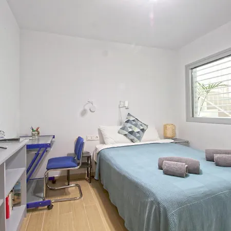First Line Beach With Sea View Apartment *