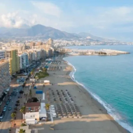 Apartment First Line Beach With Sea View *